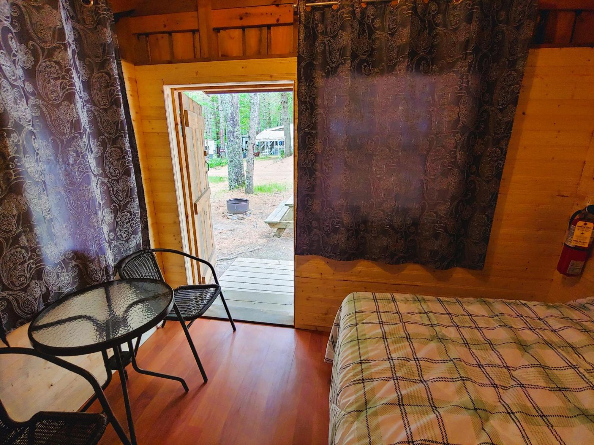 Oakhill Pines Campground Bridgewater Exterior photo