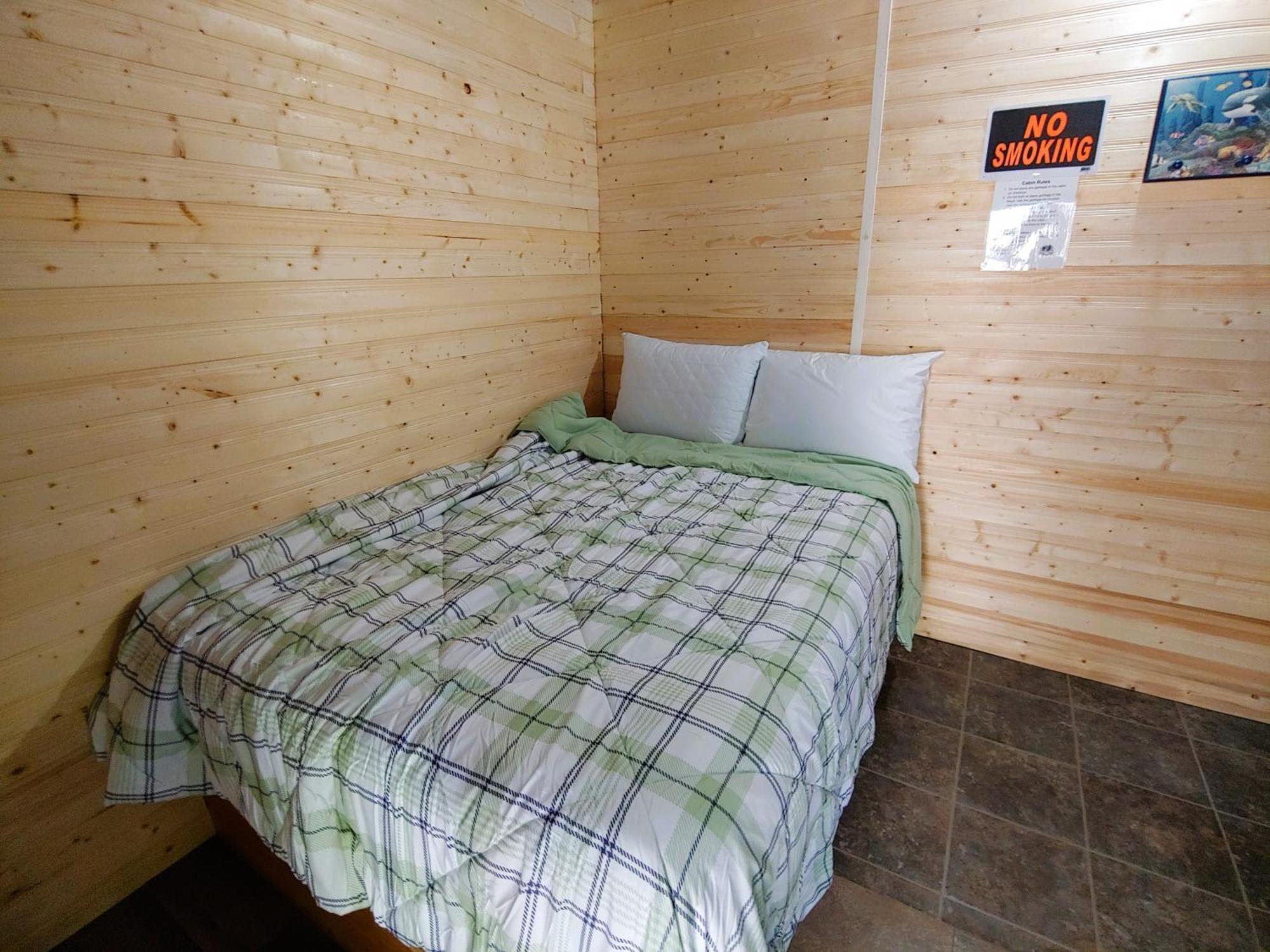 Oakhill Pines Campground Bridgewater Exterior photo